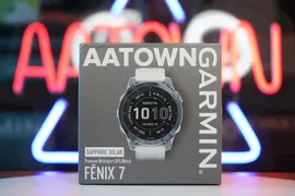 Garmin Fenix 7 Sapphire Solar - Mineral Blue DLC Titanium with Whitestone Band