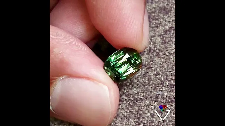 Green Sapphire ( No Treatment )