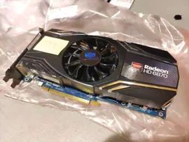 Sapphire Technology AMD Radeon HD 6870 (11179-09-20G) 1GB / 1GB (max) GDDR5...