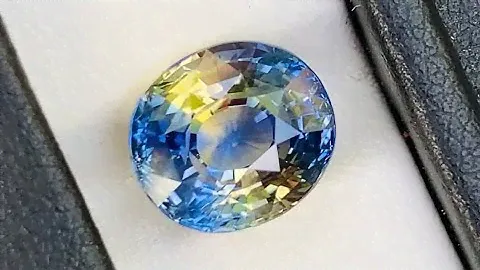 Party Sapphire (Bi Color Sapphire)