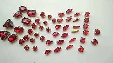 Пришивные стразы в цапах Siam/ Red. Камни в золотой оправе
