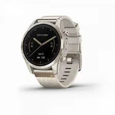 epix Pro (Gen 2) Sapphire Edition 42 мм, золотистый корпус с нейлоновым ремешком сливочного цвета