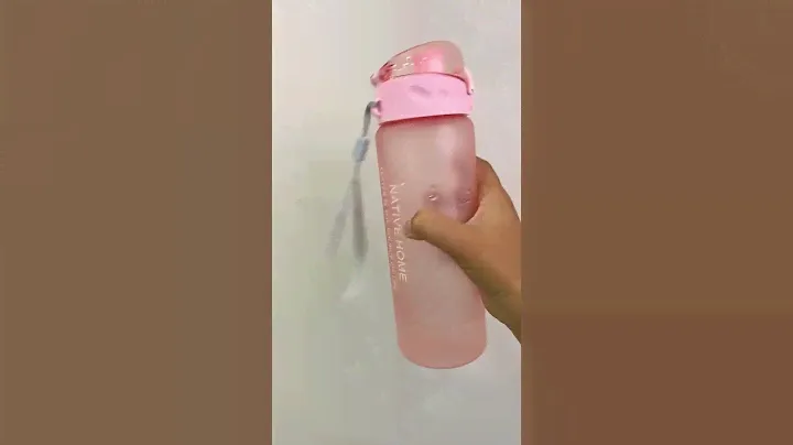 Классная бутылка из силикона подходит для спорта