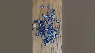 Swarovski Crystal Light Sapphire Flatback Rhinestones in SS20